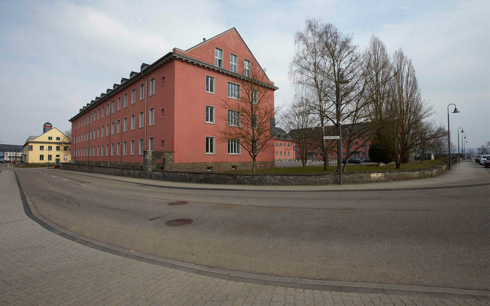 Rotes U (3 Gebäude), Trier