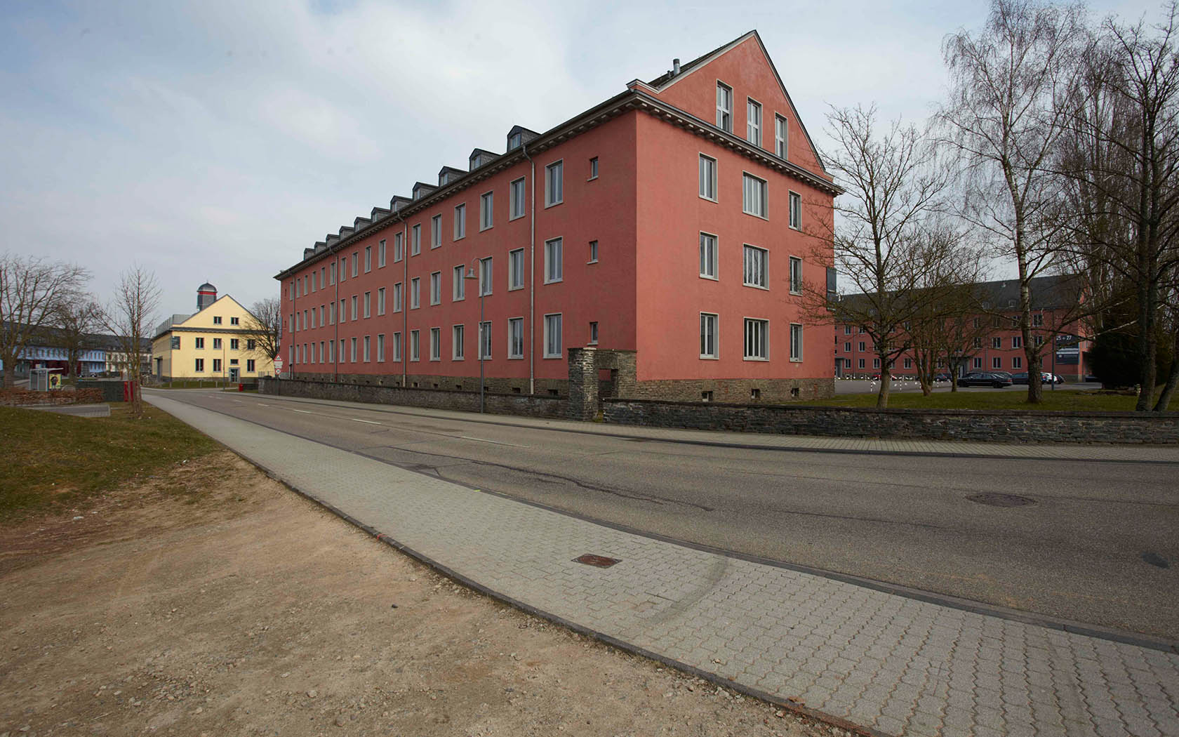 Rotes U (3 Gebäude), Trier